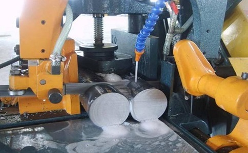 七星卧式带锯床的送料方式有哪几种？